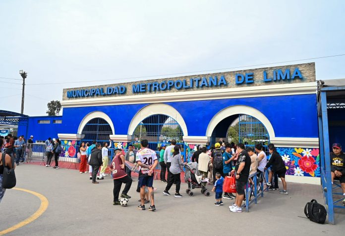 Feriados en los clubes metropolitanos